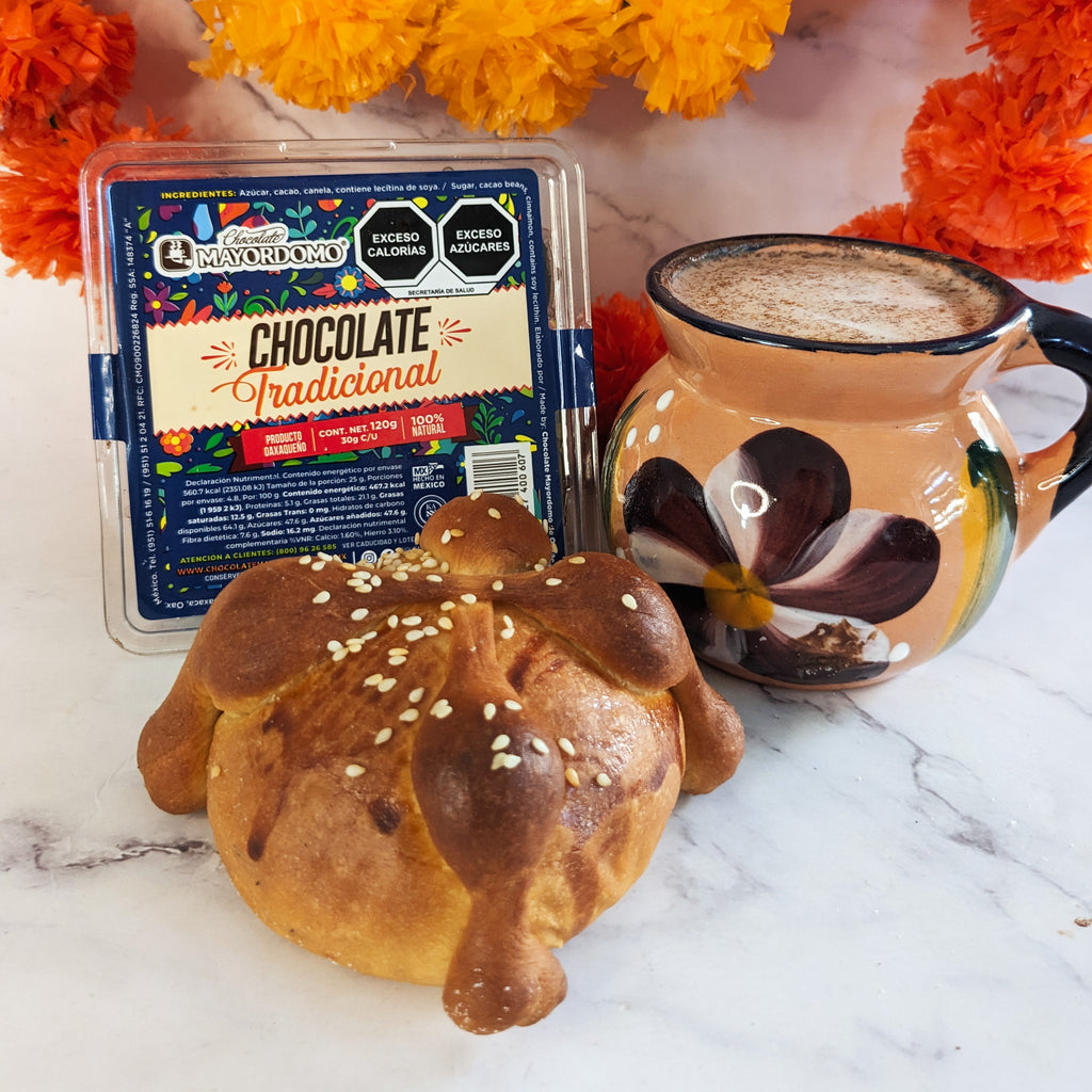 5 Traditional Pan de Muerto and Mayordomo Chocolate [120gr] Package