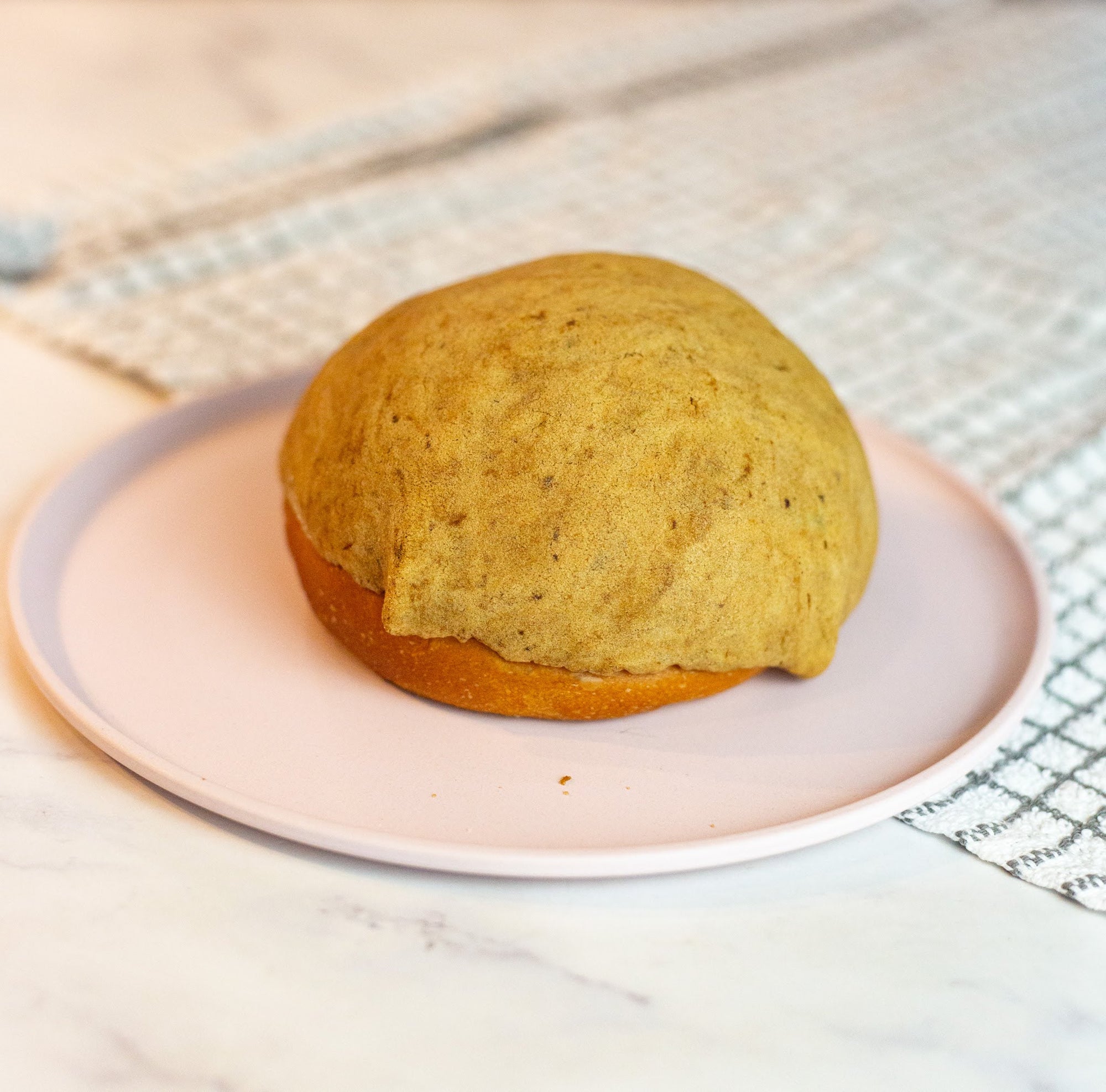 Gourmet Concha [100% butter] - Minimum 5 per order, any flavour