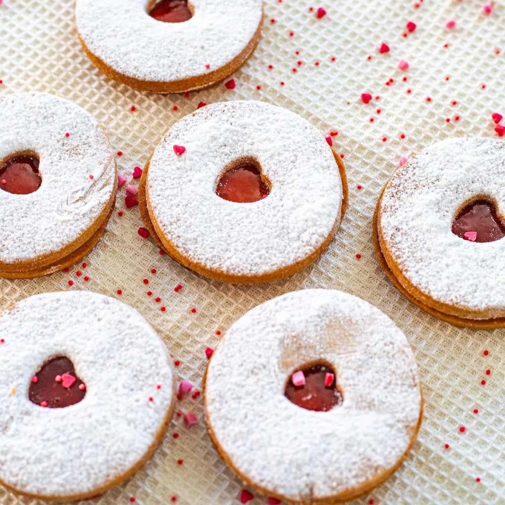 Heartfelt Jammies: Valentine's Biscuits with a Fruity Surprise (Pack of 10)