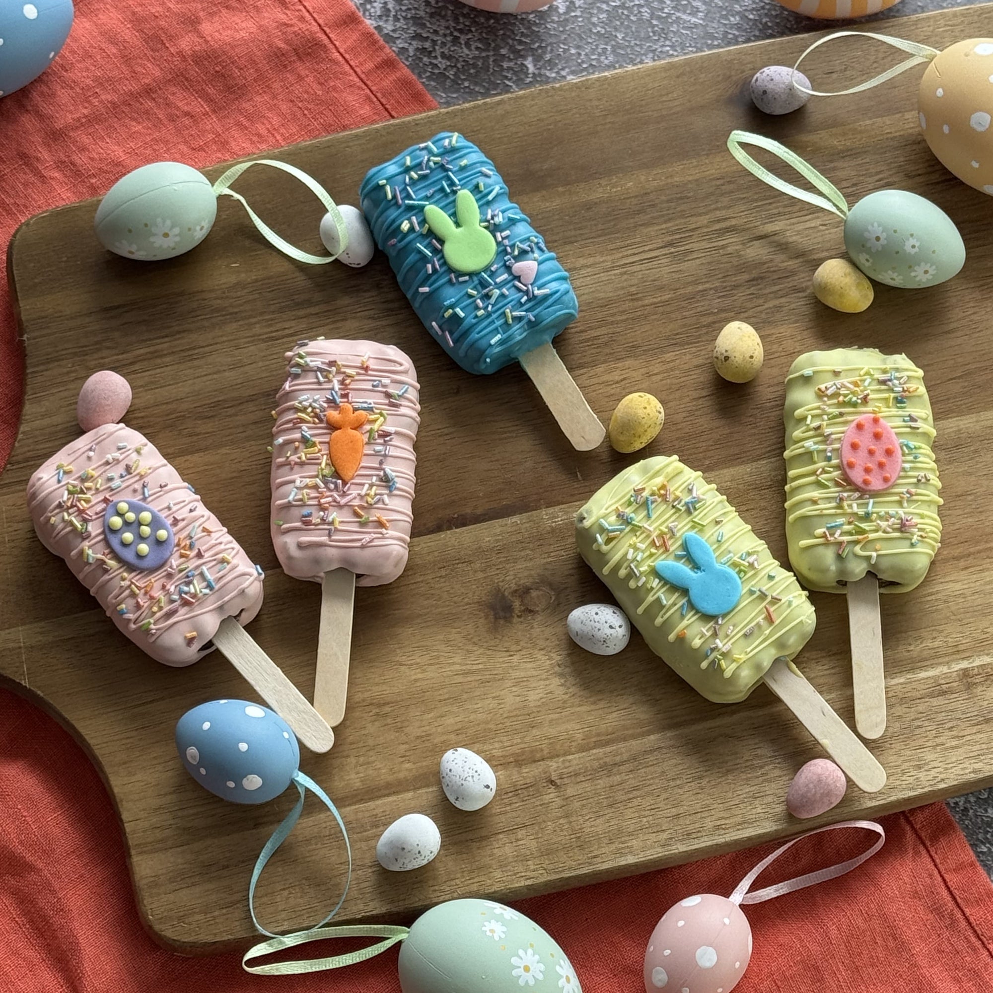 Carrot Cake Pops - Minimum 4 pieces