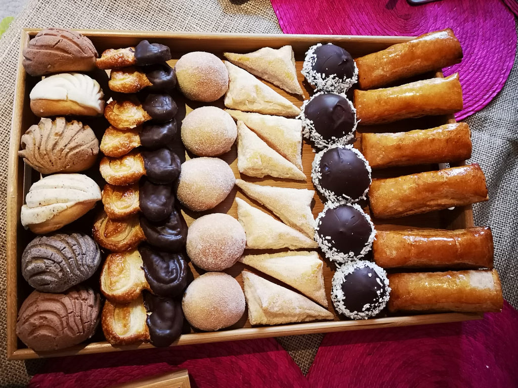 Tray of Mini Breads - 48 Pieces